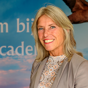 Suzanne Smeenge Suzanne Smeenge